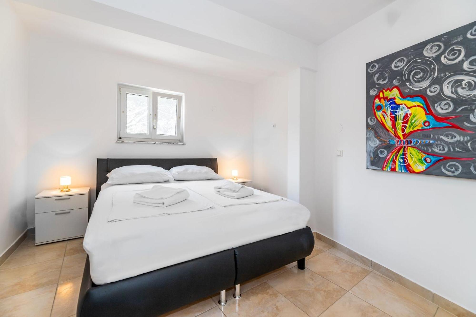 Apartments Oleander Kricin バスカ エクステリア 写真